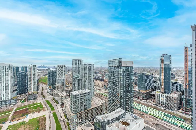 Additional image 37 of 15 Fort York Blvd Unit PH01