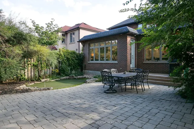 Additional image 31 of 2 Crandall Rd