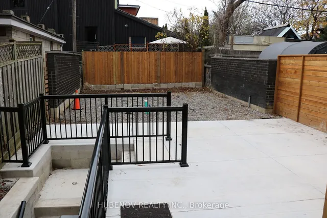 Additional image 37 of 1640 Dufferin St