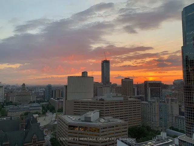 Additional image 10 of 197 Yonge St Unit 2410