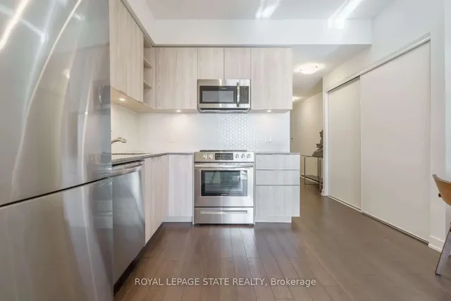 Additional image 13 of 30 Ordnance St Unit 1112