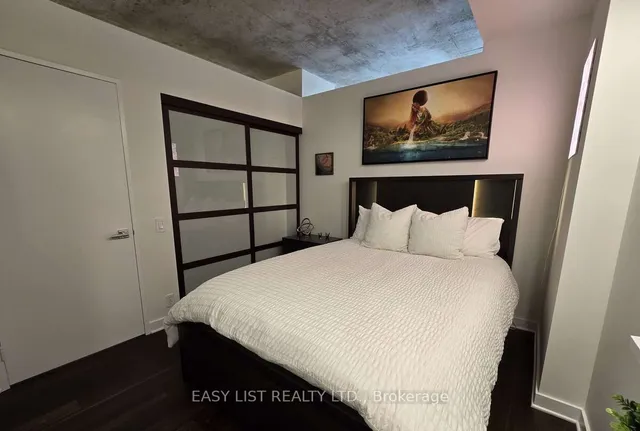 Additional image 20 of 36 Charlotte St Unit 501