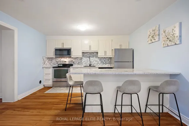 Additional image 26 of 6 LACHINE Crt