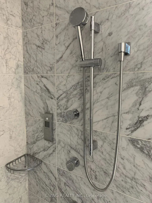 Additional image 17 of 488 University Ave Unit 3911