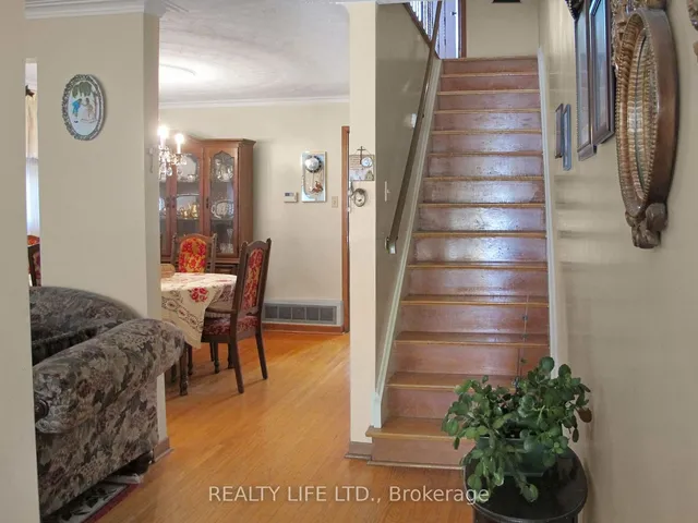 Additional image 5 of 61 Cameron Ave