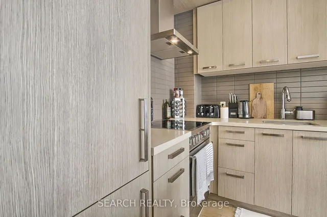 Additional image 10 of 455 Front St Unit N213