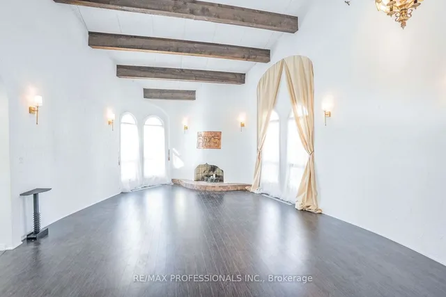 Additional image 15 of 395 Markland Dr