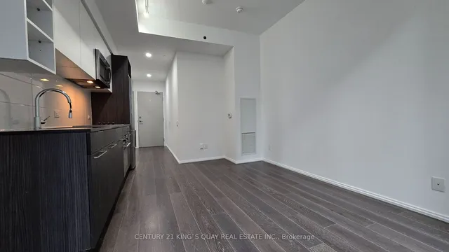 Additional image 5 of 68 Shuter St Unit 909