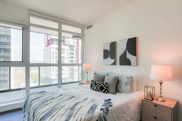 Additional image 11 of 38 Widmer St Unit 2911