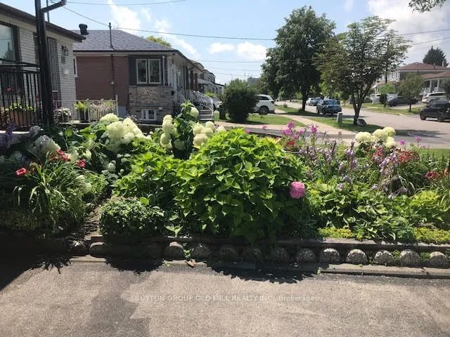 Additional image 34 of 31 Demaris Ave