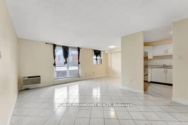 Additional image 7 of 1881 Jane St Unit 303