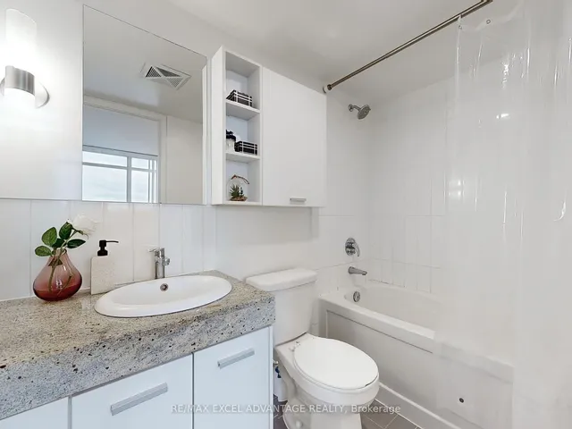 Additional image 13 of 33 Singer Crt Unit 1202