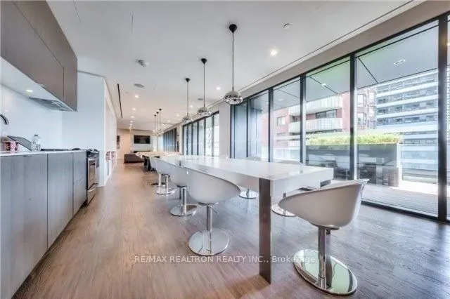 Additional image 17 of 159 Dundas St Unit 709