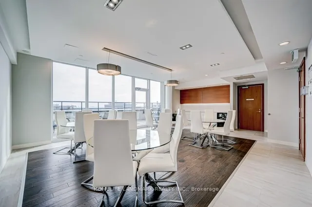 Additional image 23 of 2800 Keele St Unit 222