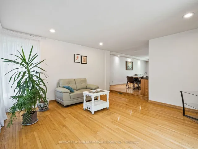 Additional image 8 of 120 Laurentide Dr