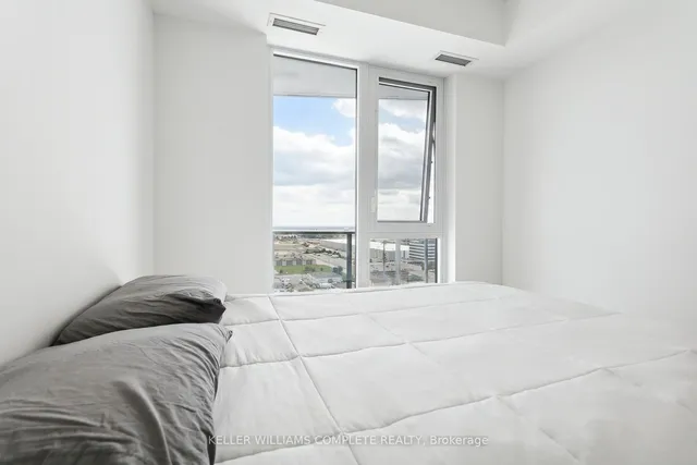 Additional image 31 of 36 Zorra St Unit 1509