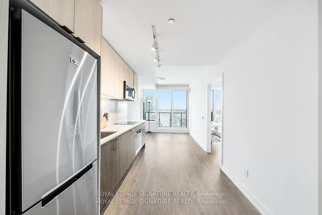 Additional image 7 of 1928 Lake Shore Blvd Unit 2115