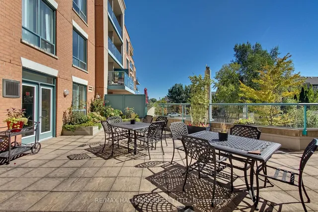 Additional image 26 of 1733 Queen St Unit 220