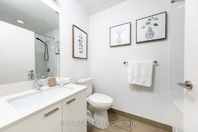Additional image 9 of 30 Roehampton Ave Unit 2002