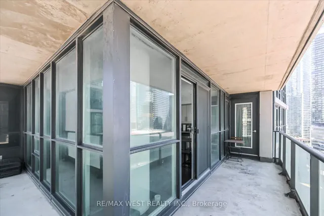 Additional image 18 of 33 Bay St Unit 1504