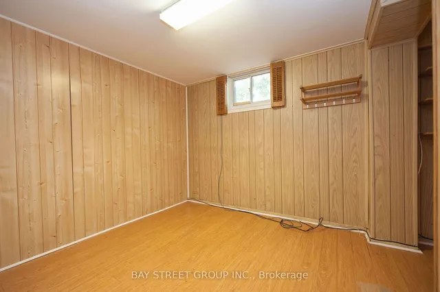 Additional image 34 of 36 Brahms Ave