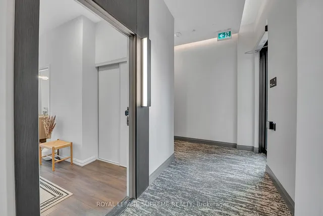 Additional image 14 of 4208 Dundas St Unit 215