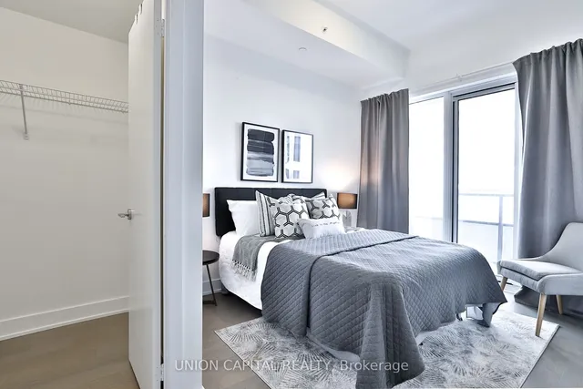 Additional image 20 of 20 Shore Breeze Dr Unit LPH02B