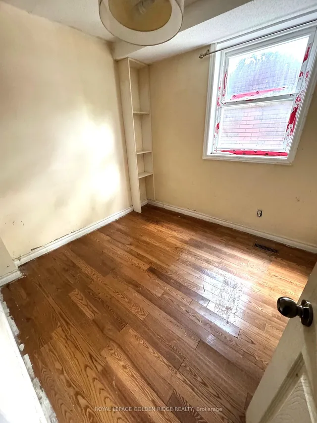 Additional image 2 of 159 Eastwood Ave