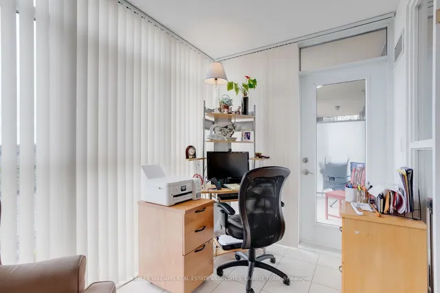 Additional image 18 of 3 Marine Parade Dr Unit 707