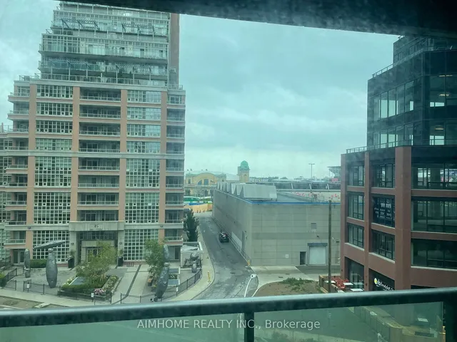 Additional image 15 of 150 East Liberty St Unit 406