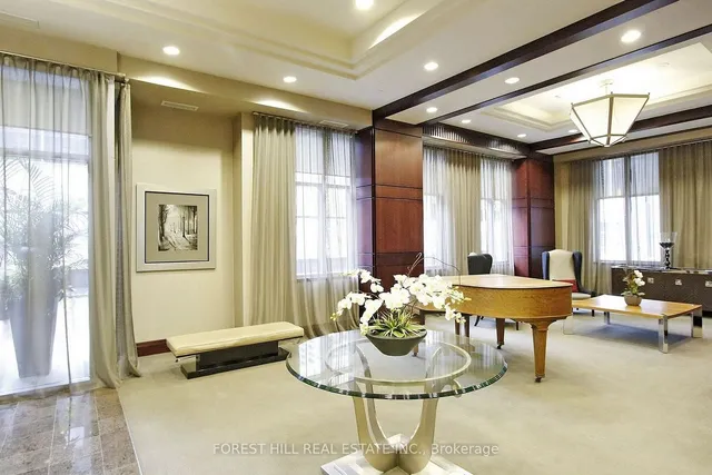 Additional image 3 of 35 Balmuto St Unit 3401