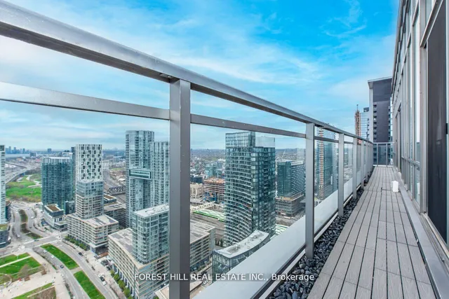 Additional image 33 of 15 Fort York Blvd Unit PH01