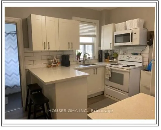 Additional image 30 of 256 Woodbine Ave