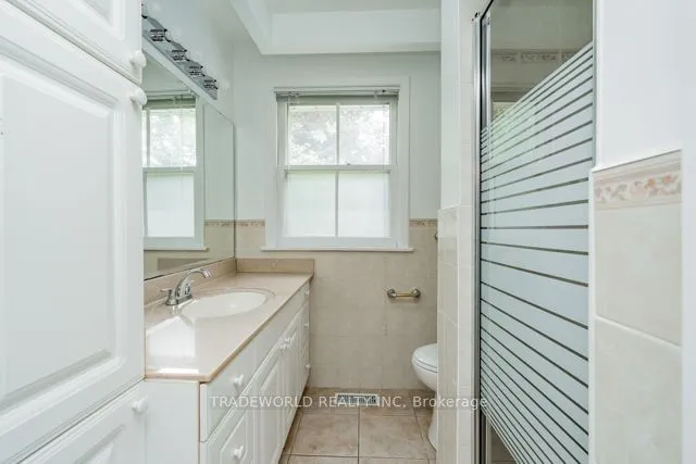 Additional image 23 of 133 Bannatyne Dr