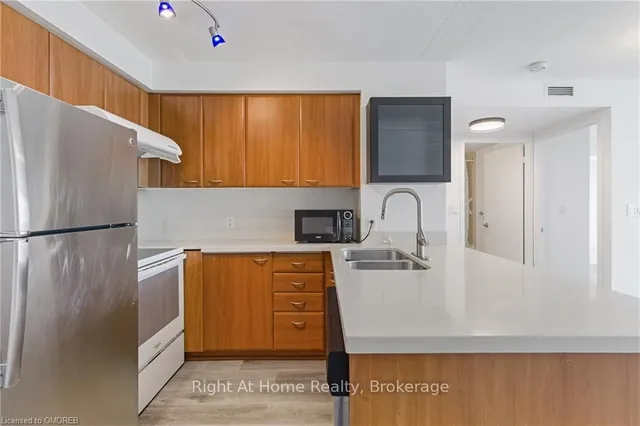 Additional image 12 of 36 LEE CENTRE Dr Unit 1601