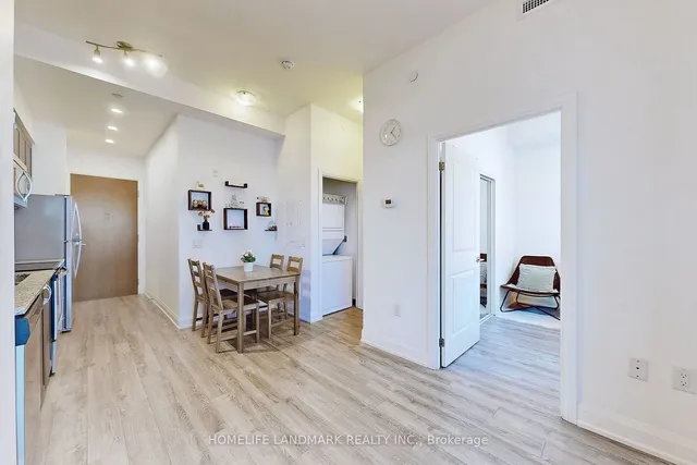 Additional image 7 of 2800 Keele St Unit 222