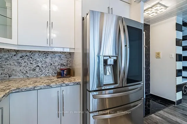 Additional image 16 of 2 Glamorgan Ave Unit 1007
