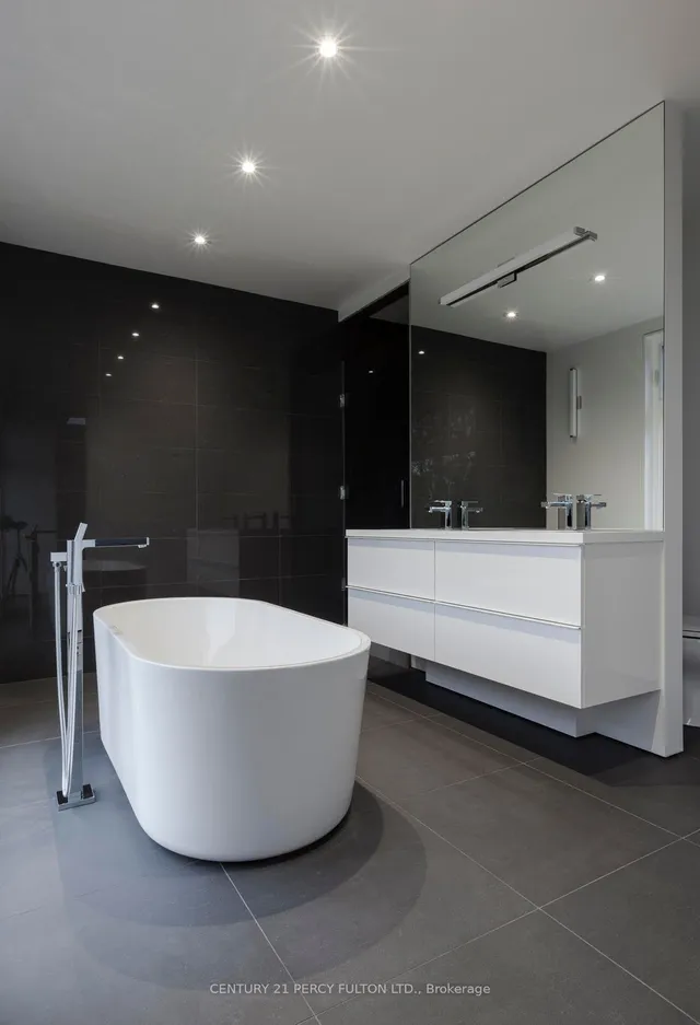 Additional image 16 of 33 Graylee Ave