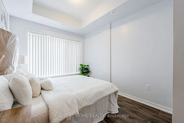 Additional image 8 of 50 Orchid Place Dr Unit 8