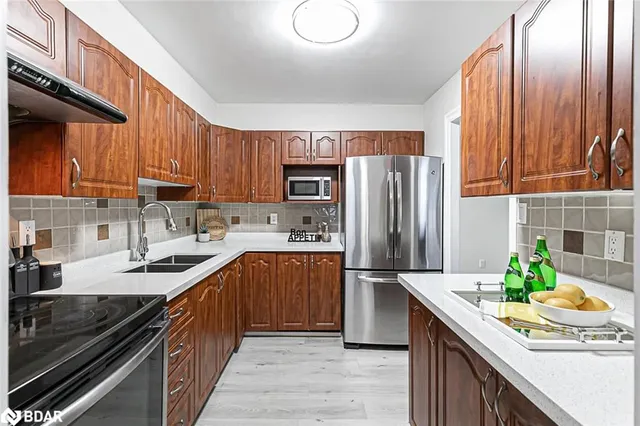 Additional image 13 of 10 Edgecliff Golfway Unit 314
