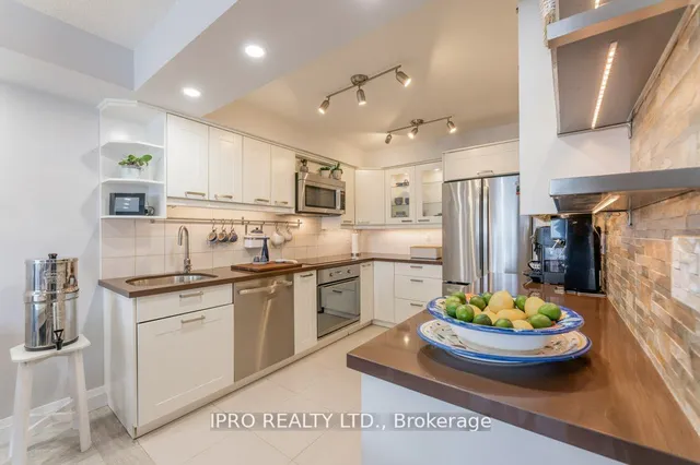 Additional image 3 of 3845 Lake Shore Blvd Unit 1407