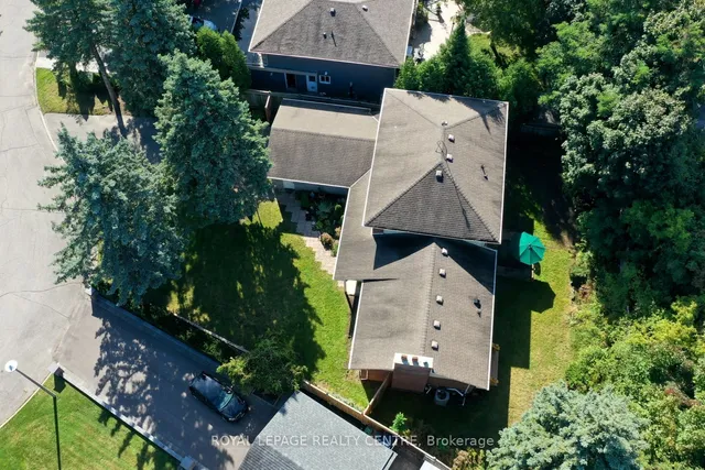 Additional image 36 of 8 Bell Royal Crt