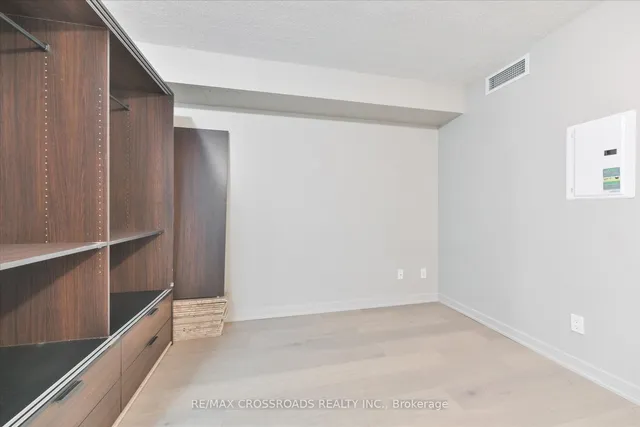 Additional image 10 of 126 Simcoe St Unit 506