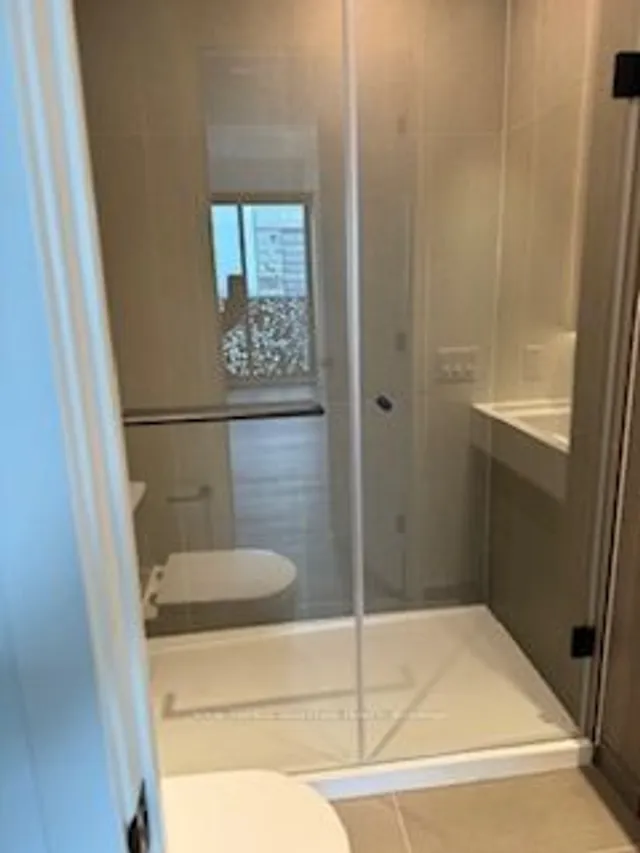 Additional image 14 of 55 Charles St Unit 4502