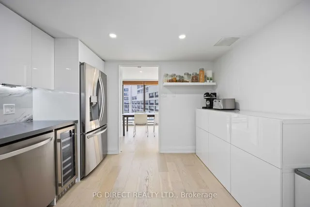 Additional image 11 of 65 Harbour Sq Unit 3306