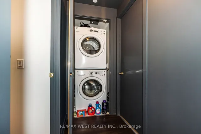 Additional image 12 of 10 Park Lawn Rd Unit 1705