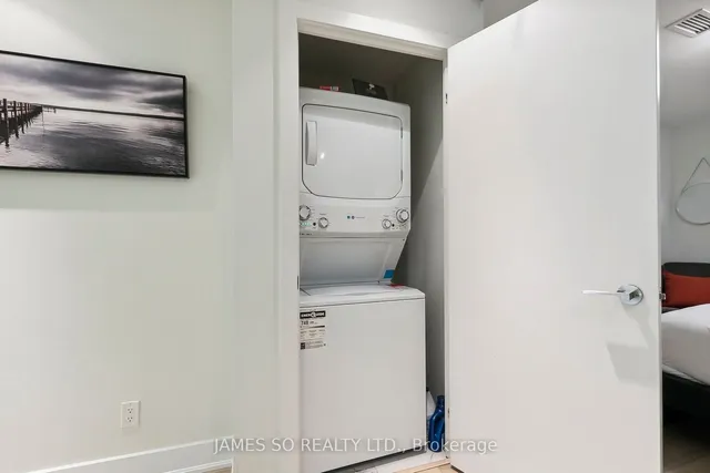 Additional image 20 of 30 Nelson St Unit TH14