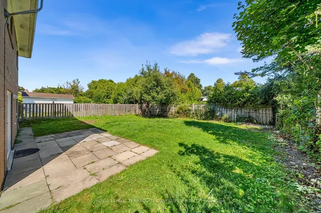 Additional image 32 of 23 Lesgay Cres