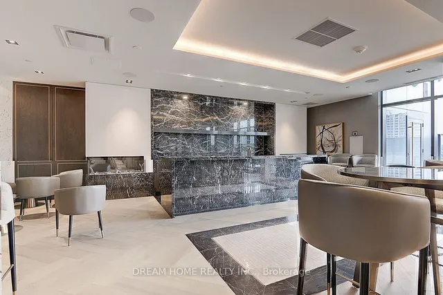 Additional image 29 of 330 Richmond St Unit 1717