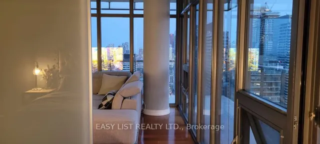 Additional image 13 of 33 Charles St Unit 3903